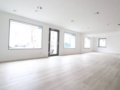 Verkaufsfläche zur Miete 950 € 100 m² Verkaufsfläche Schongau 86956