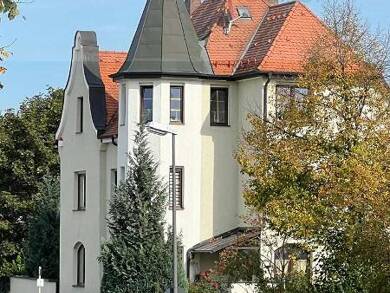 Villa zum Kauf 1.200.000 € 10 Zimmer 237 m² 777 m² Grundstück West Landshut 84034