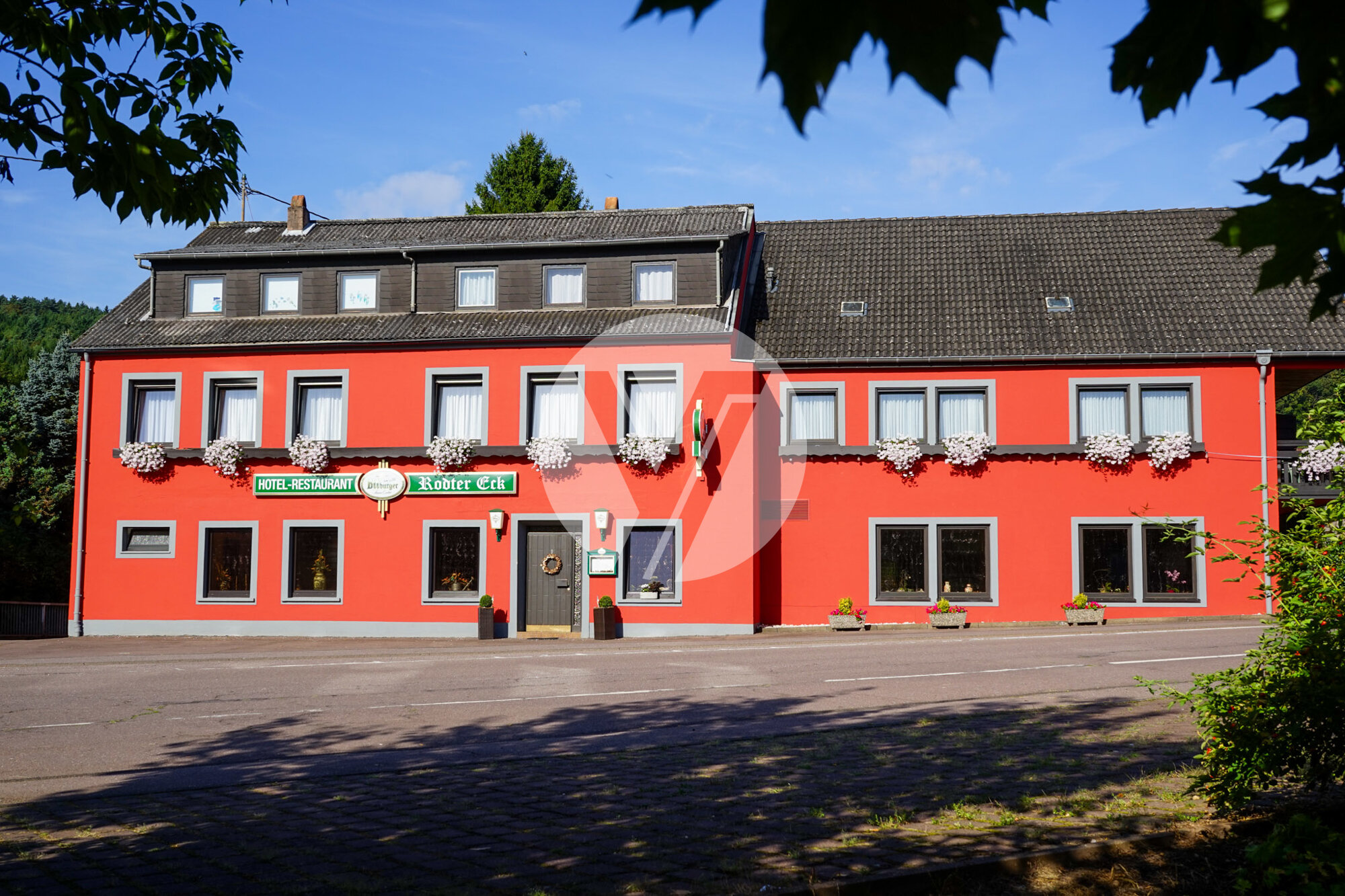 Haus zum Kauf 559.000 € 15 Zimmer 2.030 m²<br/>Grundstück Taben-Rodt 54441