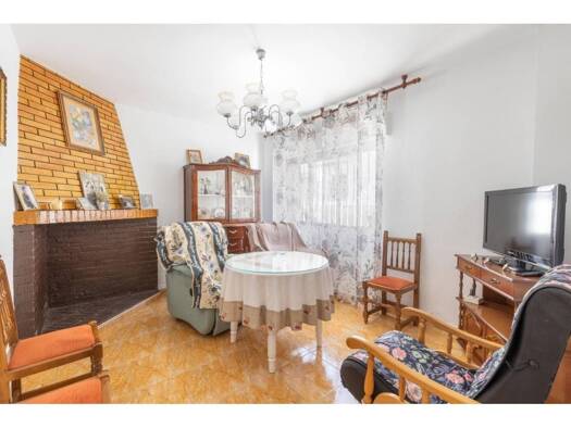 Reihenhaus zum Kauf 189.900 € 5 Zimmer 211 m² Atarfe 18230