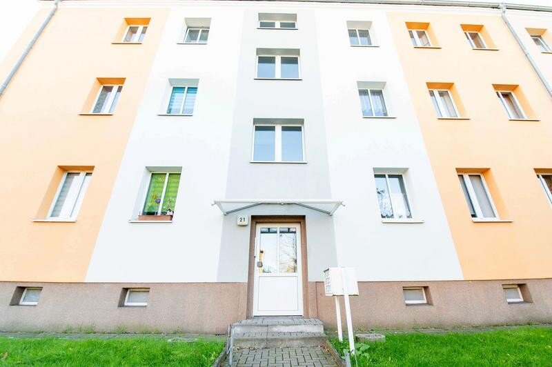 Wohnung zur Miete 385 € 3 Zimmer 67 m²<br/>Wohnfläche 3.<br/>Geschoss Albert-Vater-Str. 21 Lorenzweg / An der Steinkuhle Magdeburg 39108