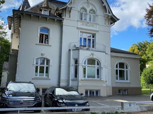 Büro zur Miete provisionsfrei 2.255 € 8 Zimmer 205 m² Bürofläche Jerusalemsberg 7 St. Gertrud St. Gertrud 23568