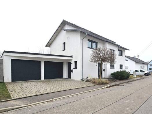 Einfamilienhaus zum Kauf 749.000 € 7,5 Zimmer 209 m² 381 m² Grundstück Dintenhofen Ehingen 89584