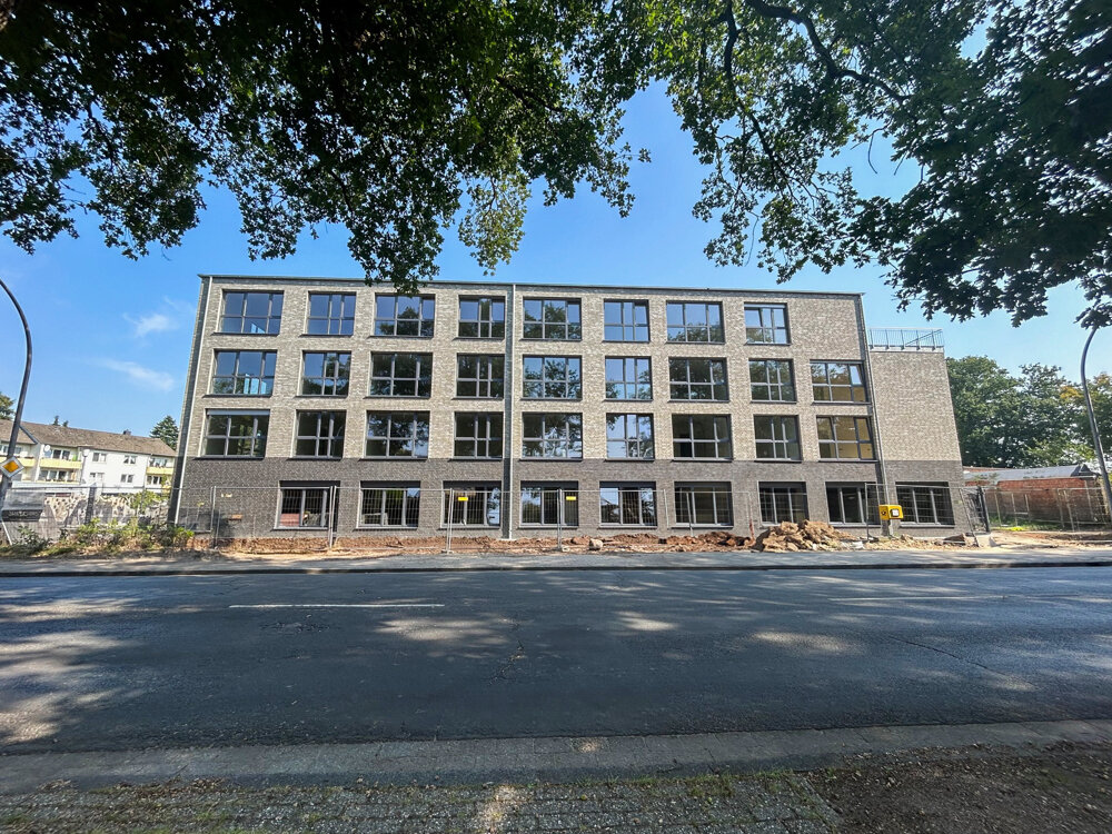 Wohnung zur Miete 1.009 € 3 Zimmer 70 m²<br/>Wohnfläche 3.<br/>Geschoss 15.12.2024<br/>Verfügbarkeit Meerkamp Oldenburg 26133