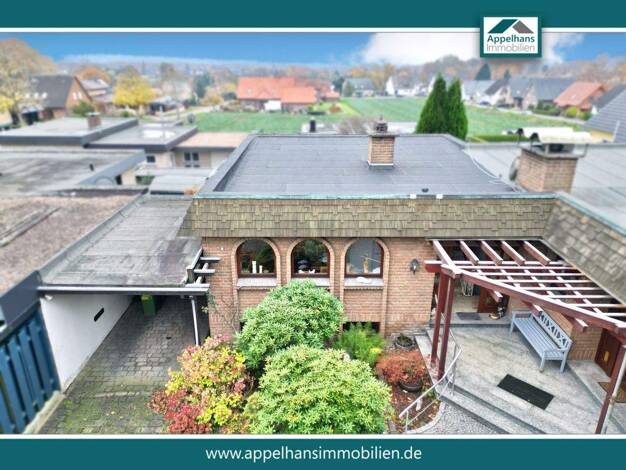 Doppelhaushälfte zum Kauf 379.000 € 3 Zimmer 122 m² 950 m² Grundstück Mennighüffen Löhne 32584