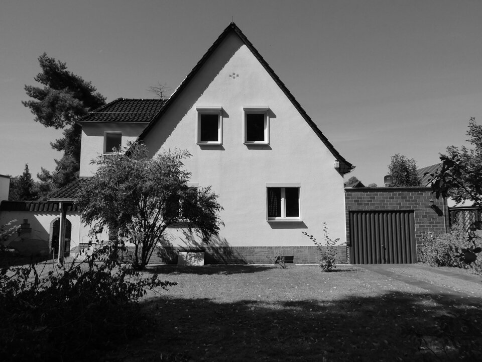 Einfamilienhaus zum Kauf 650.000 € 4 Zimmer 130 m²<br/>Wohnfläche 1.067 m²<br/>Grundstück Mahlsdorf Berlin 12623