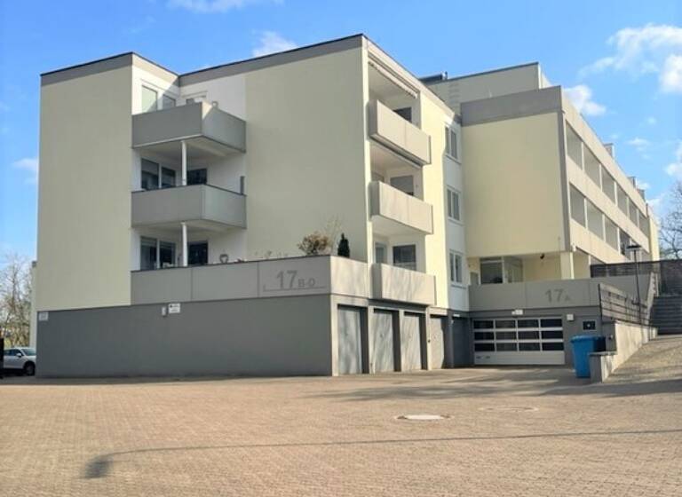 Wohnung zum Kauf 83.000 € 2 Zimmer 53,5 m²<br/>Wohnfläche 1.<br/>Geschoss Heikenbergstraße 17a Bad Lauterberg Bad Lauterberg 37431