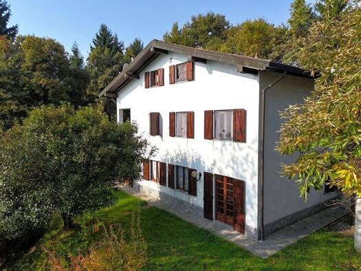 Villa zum Kauf 670.000 € 354 m² 7.265 m² Grundstück frei ab sofort Via Fontanelle 13 Massino Visconti