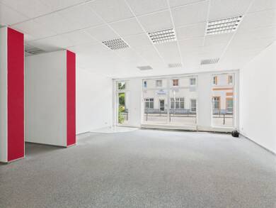 Verkaufsfläche zur Miete provisionsfrei 4,95 € 1,5 Zimmer 81 m² Verkaufsfläche Am Markt 1 Kitzscher Kitzscher 04567