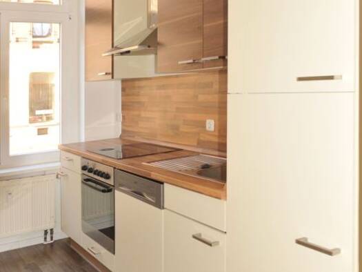 Wohnung zur Miete 400 € 2 Zimmer 55,6 m² EG frei ab sofort Leipziger Straße 86 Pölbitz Zwickau 08056