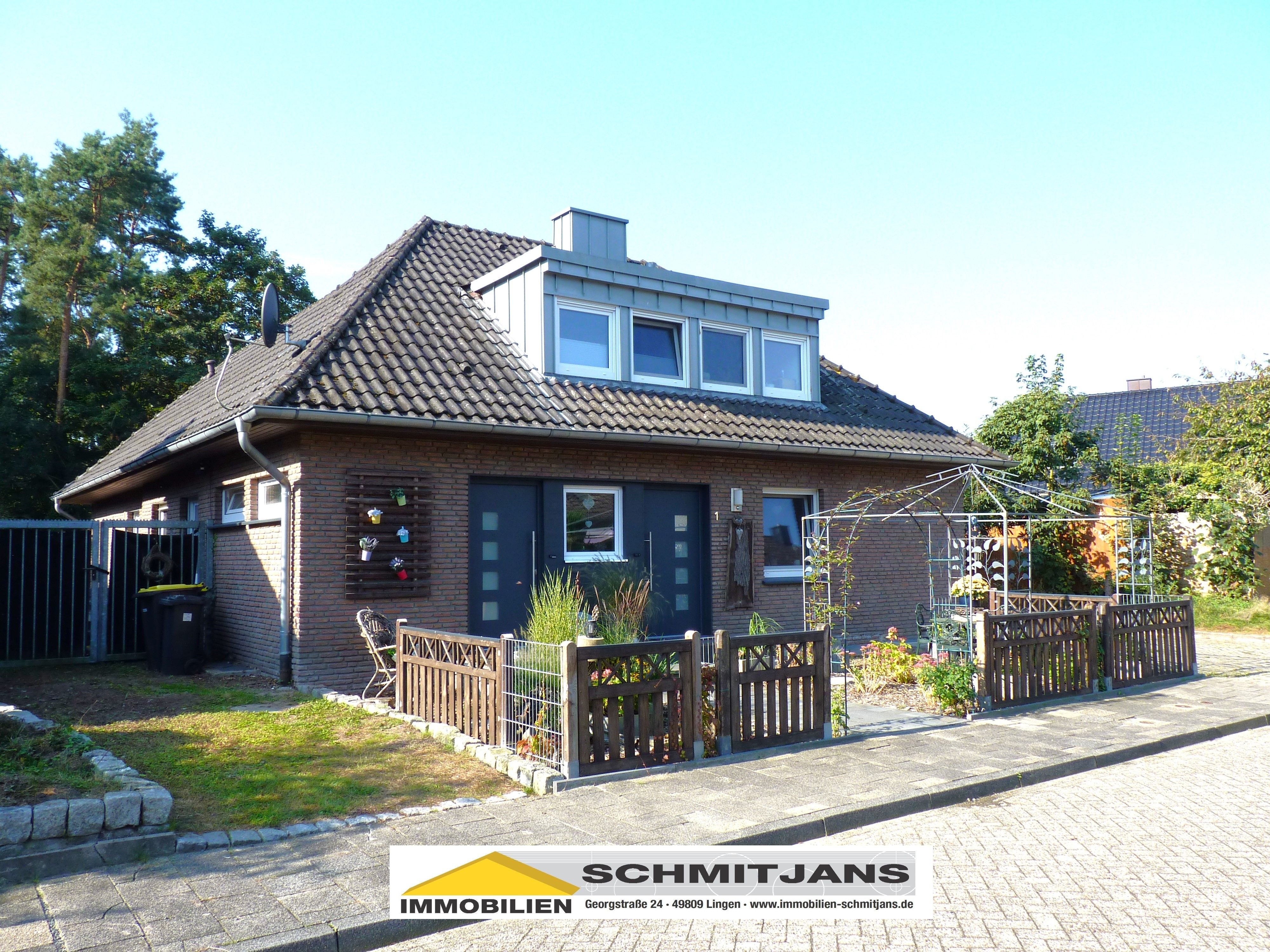 Bungalow zum Kauf 369.000 € 6 Zimmer 138 m²<br/>Wohnfläche 663 m²<br/>Grundstück Laxten Lingen (Ems) 49811