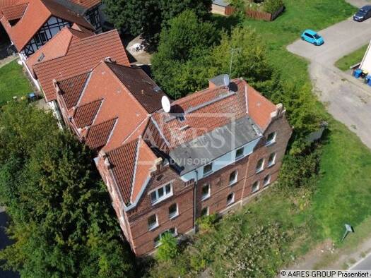Mehrfamilienhaus zum Kauf als Kapitalanlage geeignet 133.000 € 424,9 m² 584 m² Grundstück Aschersleben Aschersleben 06449