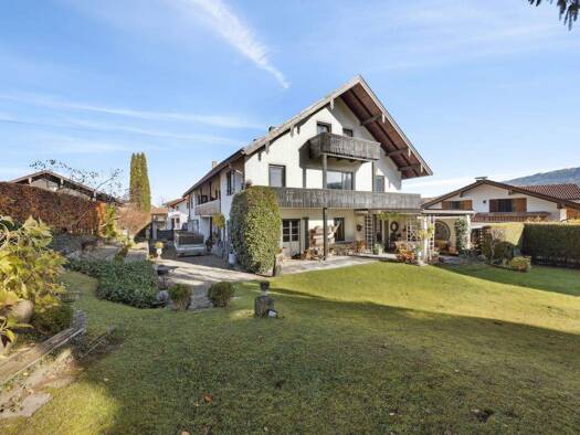 Mehrfamilienhaus zum Kauf 1.090.000 € 13 Zimmer 412 m² 1.025 m² Grundstück Altenbeuern Neubeuern 83115