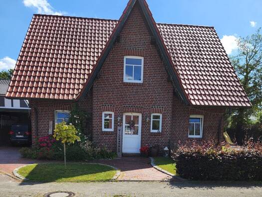 Einfamilienhaus zum Kauf 354.000 € 4 Zimmer 127,9 m² 532 m² Grundstück Elisabethfehn Barßel 26676