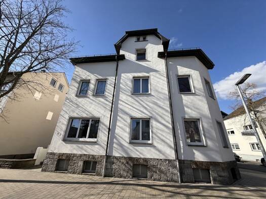 Haus zum Kauf 560.000 € 10 Zimmer 287 m² 454 m² Grundstück Arnsberg Arnsberg 59821