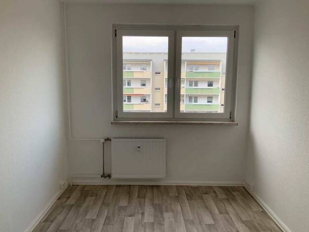 Wohnung zur Miete 324 € 2 Zimmer 46,8 m² 3. Geschoss frei ab 15.10.2026 Dahlienstraße 59 Grünau-Ost West 04209