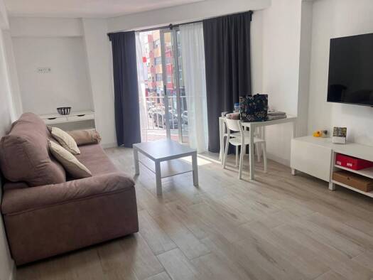 Wohnung zur Miete 1.000 € 1 Zimmer 46 m² 1. Geschoss Las Palmas de Gran Canaria 35006