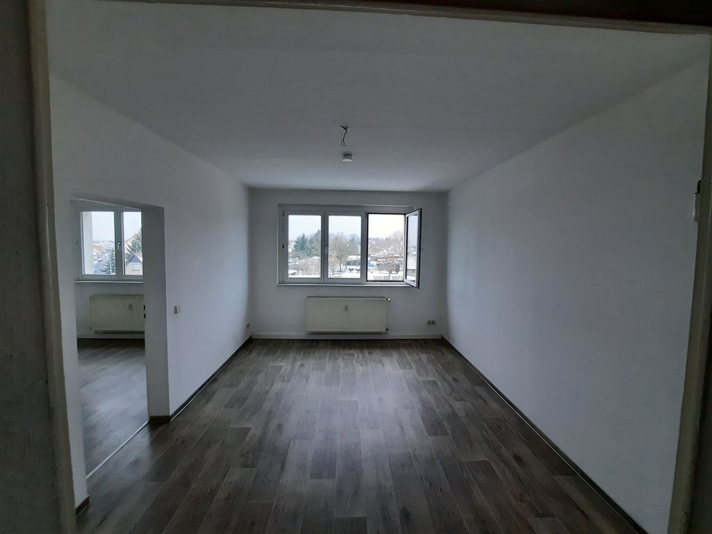 Wohnung zur Miete 418 € 4 Zimmer 73,4 m²<br/>Wohnfläche 2.<br/>Geschoss Gerhart-Hauptmann-Str. 2 Lauchhammer - Mitte Lauchhammer 01979