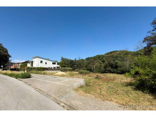 Acker-/Waldstück zum Kauf 215.000 € Girona 17007