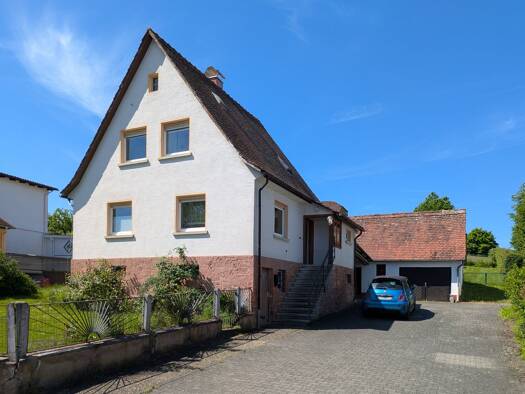 Einfamilienhaus zum Kauf provisionsfrei 349.000 € 5 Zimmer 80 m² 1.217 m² Grundstück Dorf-Erbach Erbach 64711