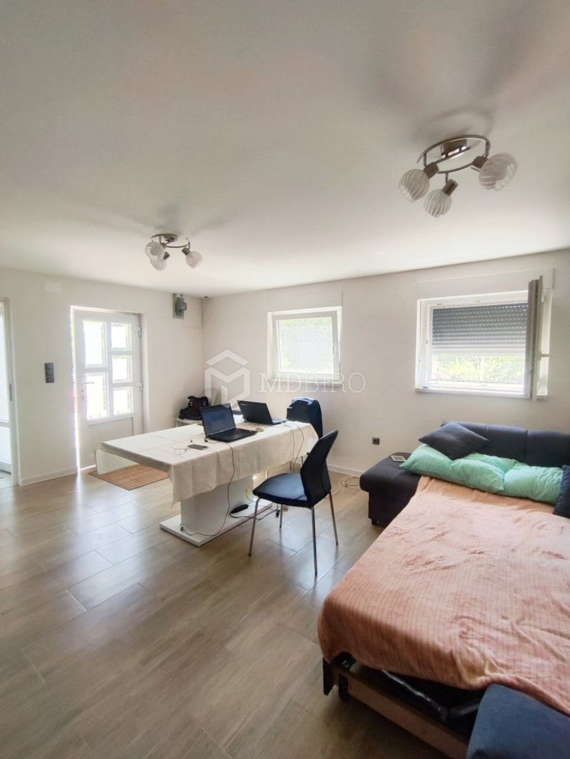 Haus zum Kauf 125.000 € 4 Zimmer 98 m²<br/>Wohnfläche 240 m²<br/>Grundstück Crikvenica center