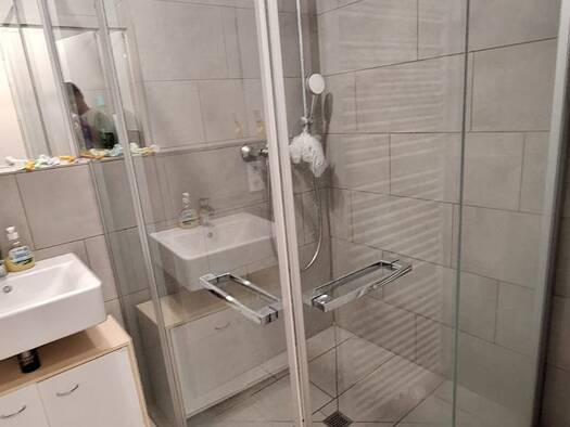 Wohnung zur Miete 870 € 1 Zimmer 49,2 m² Geschoss EG/4 frei ab sofort Spandau Berlin 13585