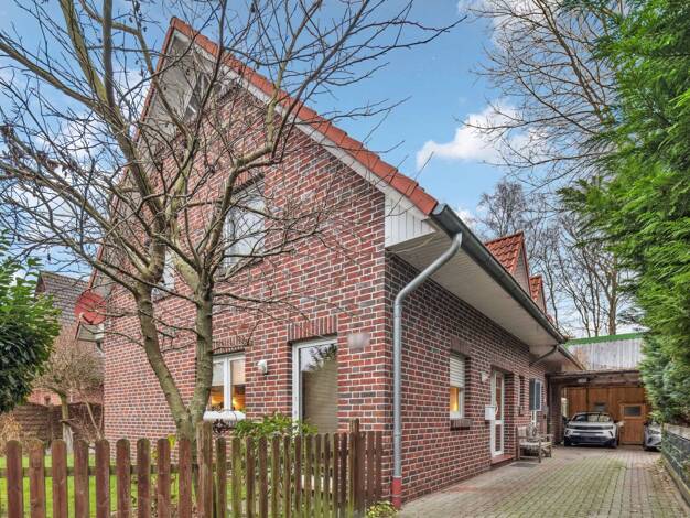 Doppelhaushälfte zum Kauf 329.000 € 4 Zimmer 100 m² 243 m² Grundstück Oldenburg (Oldenburg) 26125