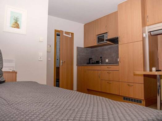 Studio zur Miete Wohnen auf Zeit 1.140 € 1 Zimmer 20 m² frei ab sofort Pfarrstrasse 0 Mitte Stuttgart Zentrum 70182
