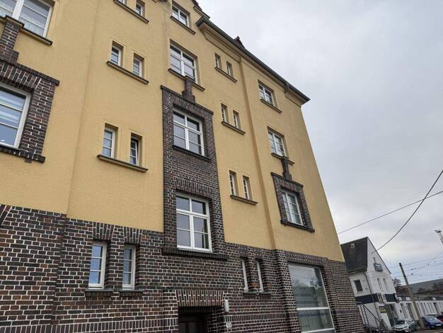 Wohnung zum Kauf 53.000 € 2 Zimmer 57,9 m² 3. Geschoss Leipziger Straße 158 Pölbitz Zwickau 08058