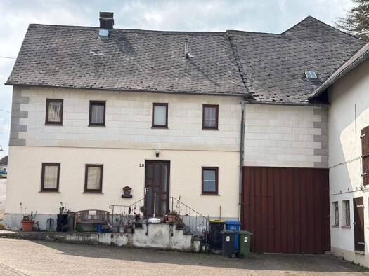 Bauernhof zum Kauf 275.000 € 7.340 m² Grundstück Unzenberg 55483