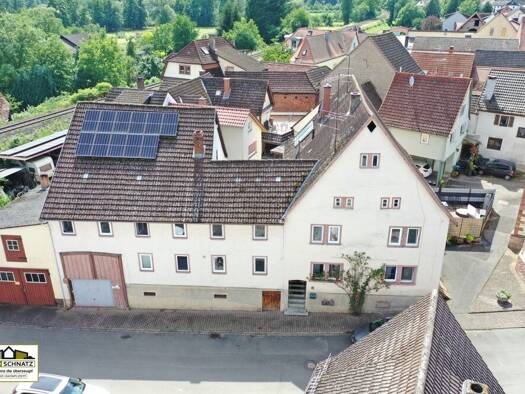 Einfamilienhaus zum Kauf provisionsfrei 249.900 € 9 Zimmer 239,6 m² 330 m² Grundstück Reistenhausen Collenberg 97903