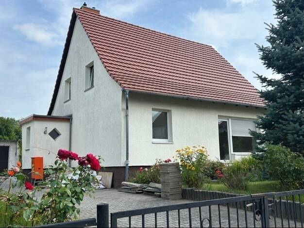 Einfamilienhaus zum Kauf 183.000 € 5 Zimmer 116 m² 577 m² Grundstück Löbau 02708