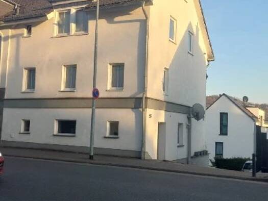 Einfamilienhaus zum Kauf provisionsfrei 380.000 € 7 Zimmer 175 m² Westfälische Straße 56 Olpe 57462