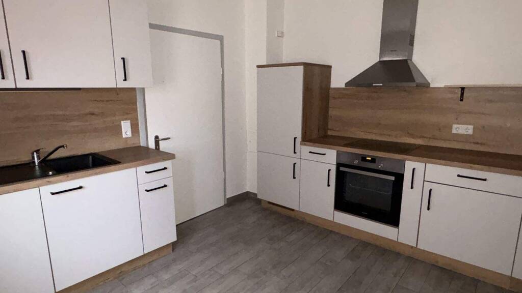 Wohnung zum Kauf 298.000 € 4,5 Zimmer 113 m² Weißenburg 91781