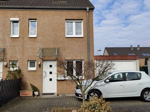 Einfamilienhaus zur Miete 2.000 € 4 Zimmer 120 m² 225 m² Grundstück frei ab 01.05.2026 Frechen 50226