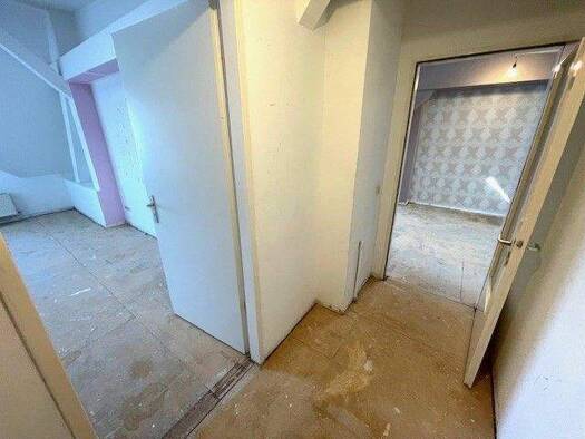 Wohnung zur Miete 699 € 3 Zimmer 90 m² 4. Geschoss frei ab 01.02.2026 Klixstr. 2 Reinickendorf Berlin 13403