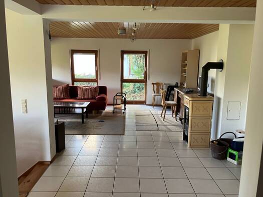 Maisonette zum Kauf provisionsfrei 279.000 € 3,5 Zimmer 97 m² Geschoss 1/4 frei ab sofort Ersingen Kämpfelbach 75236