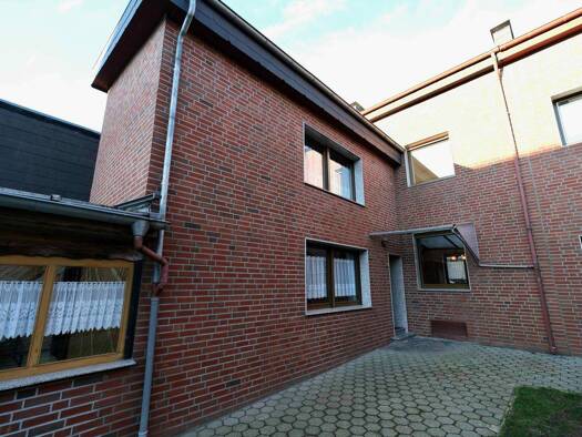 Reihenmittelhaus zum Kauf 249.000 € 7 Zimmer 205 m² 240 m² Grundstück Dülken Viersen 41751