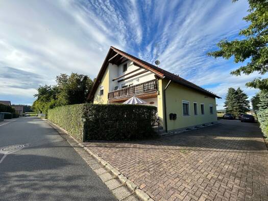 Haus zum Kauf 498.000 € 320 m² 1.081 m² Grundstück Seugast Freihung 92271