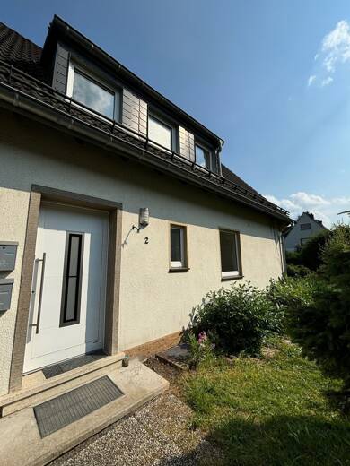 Wohnung zur Miete 320 € 2 Zimmer 61 m² Dachgeschoss, EG Dahlerbrück Schalksmühle / Dahlerbrück 58579