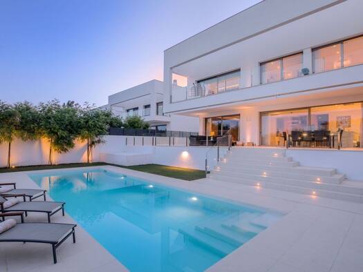 Haus zum Kauf provisionsfrei 2.950.000 € 9 Zimmer 674 m² 885 m² Grundstück Marbella 29678
