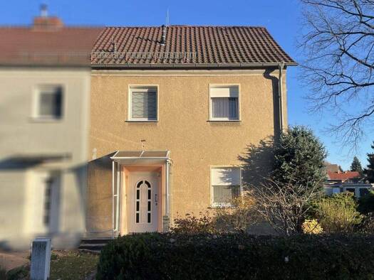 Reihenendhaus zum Kauf 59.000 € 4 Zimmer 75 m² 701 m² Grundstück Rietschen 02956