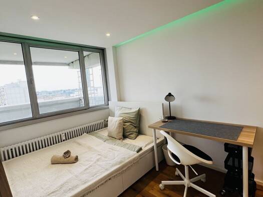 WG-Zimmer zur Miete auf Zeit 695 € 13 m² 7. Geschoss frei ab 01.10.2026 Moosach München 80993