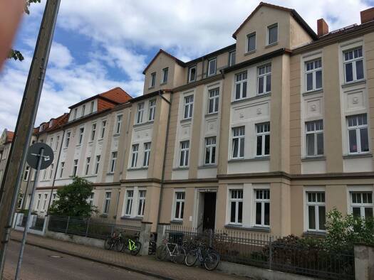 Wohnung zur Miete 800 € 4 Zimmer 98 m² Geschoss EG/3 frei ab 01.11.2026 Innenstadt Dessau-Roßlau 06844