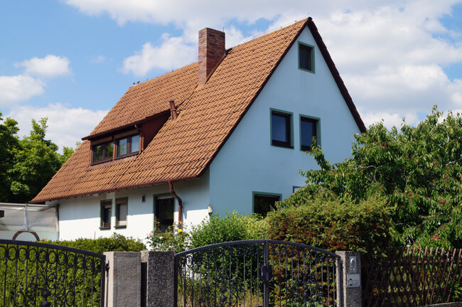 Einfamilienhaus zum Kauf 6 Zimmer 134,6 m²<br/>Wohnfläche 742 m²<br/>Grundstück Röthenbach West Nürnberg /Neuröthenbach 90449