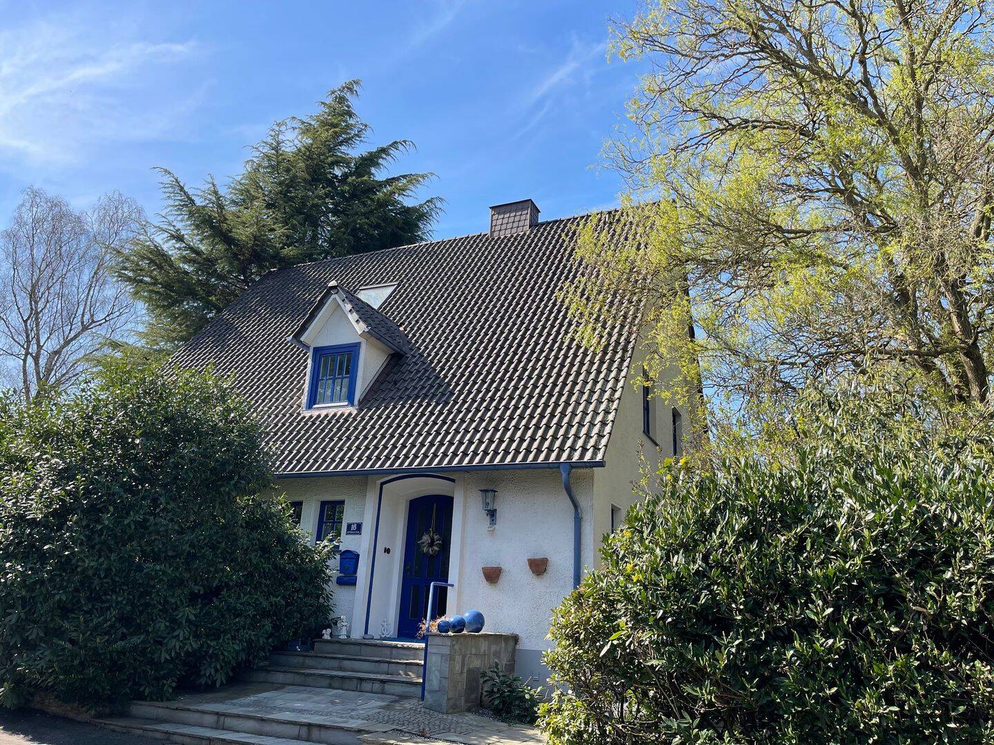 Property thumbnail 2