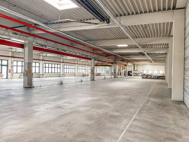 Lagerhalle zur Miete 1.900 m² Lagerfläche Barmen Wuppertal 42277