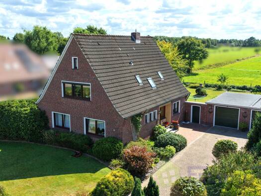 Einfamilienhaus zum Kauf 269.000 € 7 Zimmer 140 m² 11.596 m² Grundstück Jheringsfehn Moormerland 26802