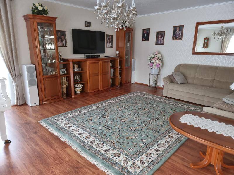Einfamilienhaus zum Kauf 649.000 € 7 Zimmer 320 m²<br/>Wohnfläche 689 m²<br/>Grundstück Winnweiler Winnweiler 67722