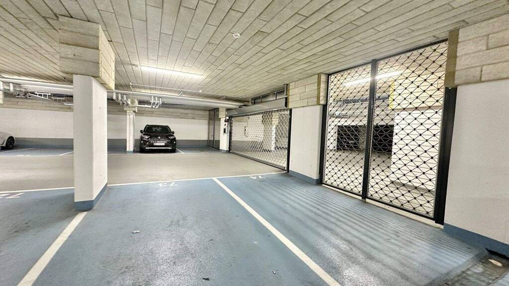 Tiefgaragenstellplatz zur Miete 82,50 € Wien 1220